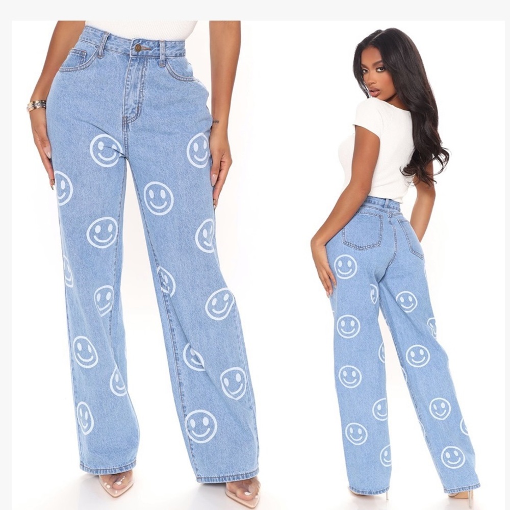 Fashion Nova Boyfriend High-Waist Smiley Jeans